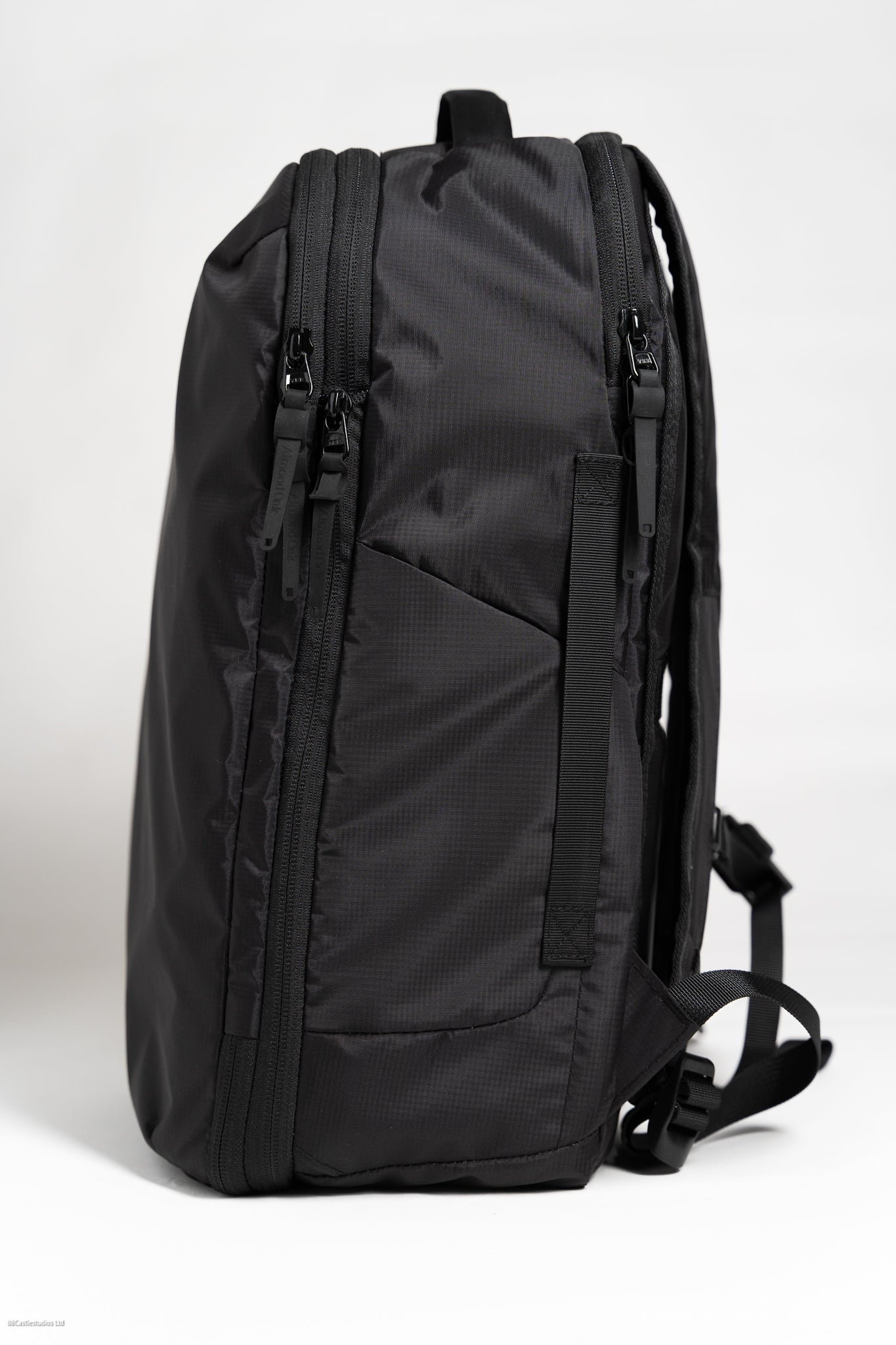 Almond Oak: 25L + 5L Expandable Travel Backpack Almond Oak: 25L + 5L Expandable Travel Backpack