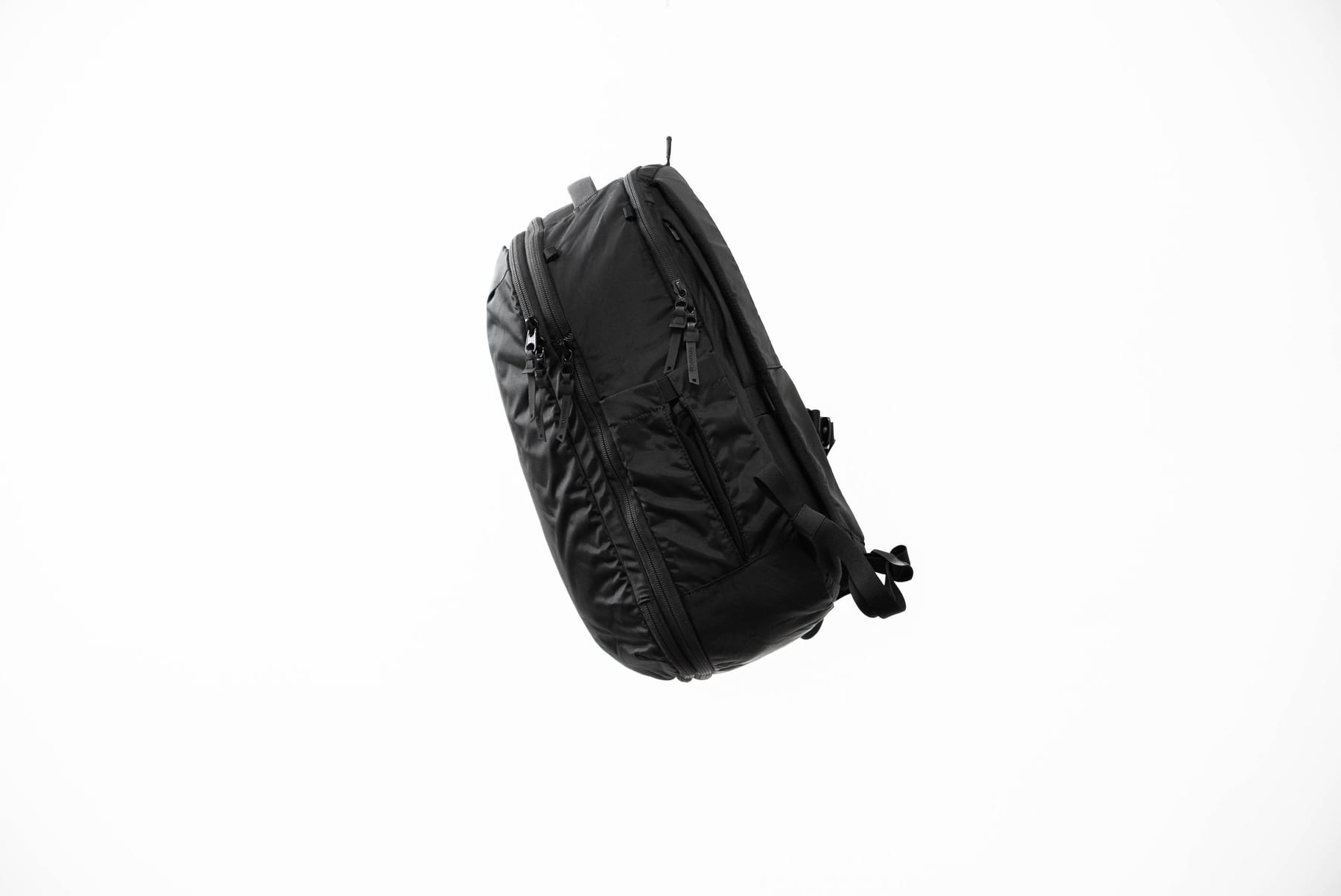 25 + 5L Travel Backpack, photo 2